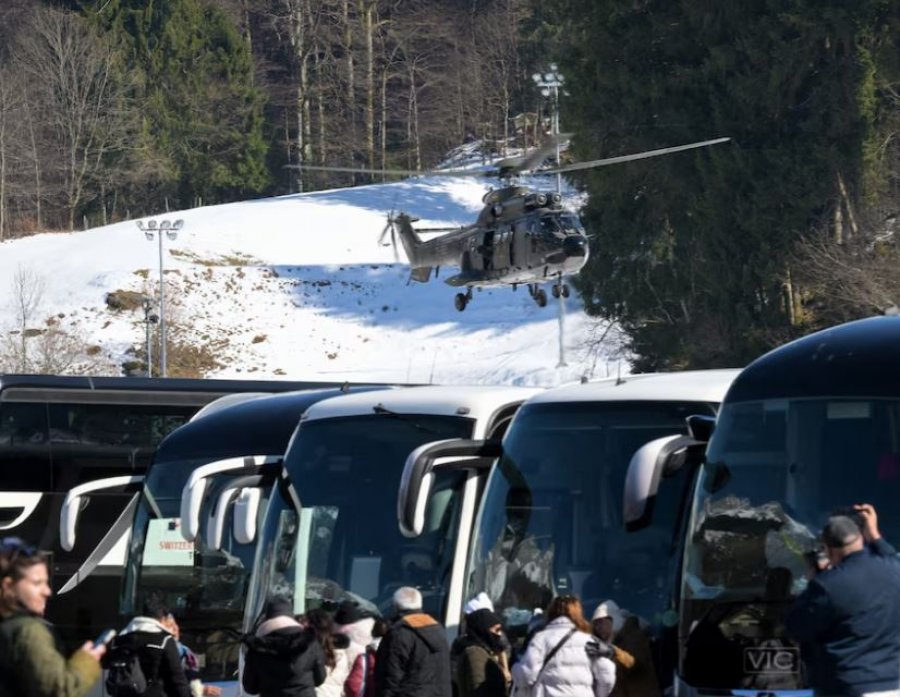Rrëzohet teleferiku në qendrën turistike të skive në Zvicër  vdes një person