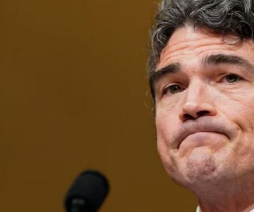 Pas dorëheqjes, FBI-ja po heton ish-drejtorin e Antiterrorizmit në SHBA