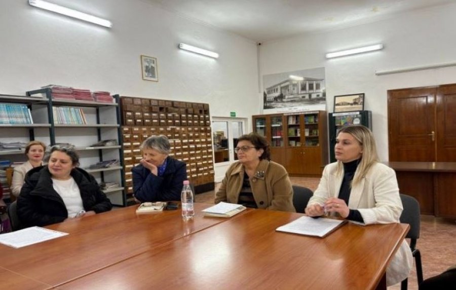 promovohet-libri-per-historine-e-abetares-dhe-gjuhes-shqipe