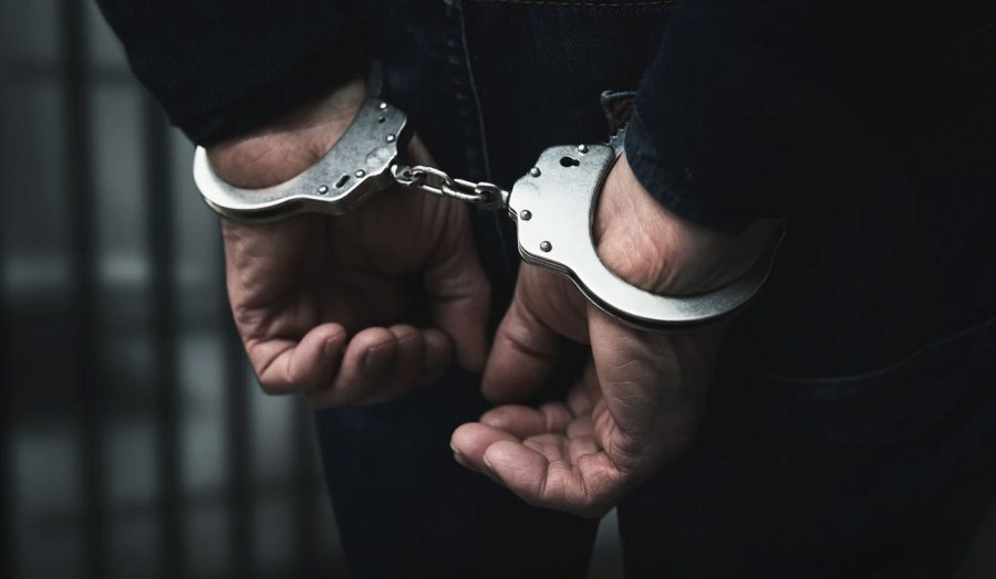 arrestohet-ne-morine-34-vjecari-nga-kosova-i-kerkuar-per-droge-ne-holande