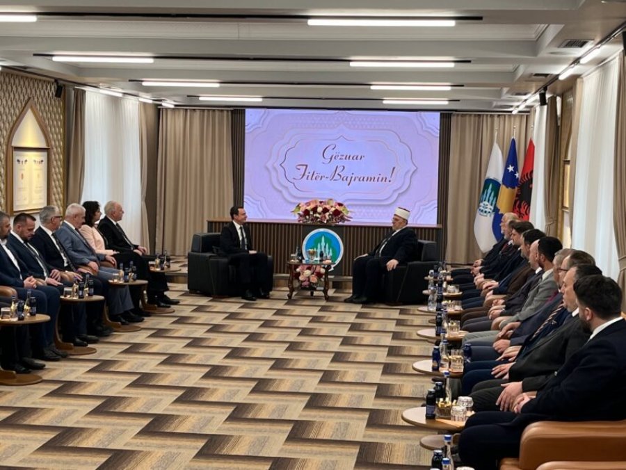 Kurti: Po përballemi me dy sfida, me provokime në kufi dhe me ngritjen e çmimit të naftës