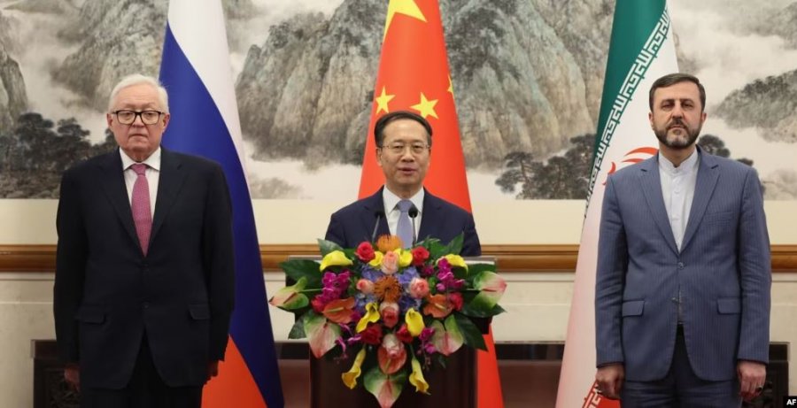 Çfarë do të thotë lufta në Iran për Kinën dhe Rusinë?