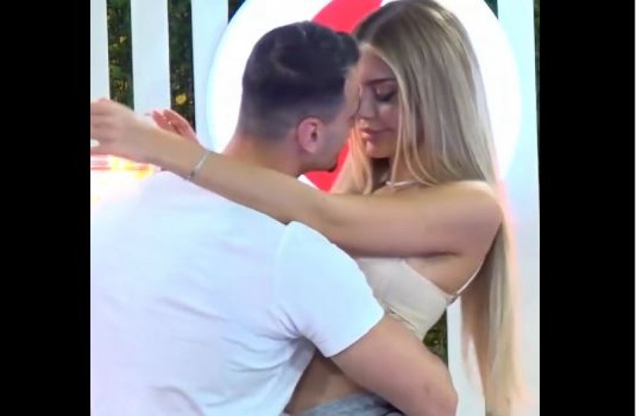 Familja e Brikenës reagon pas puthjes me Mateon: Nuk është dramë, por reagim normal [video]