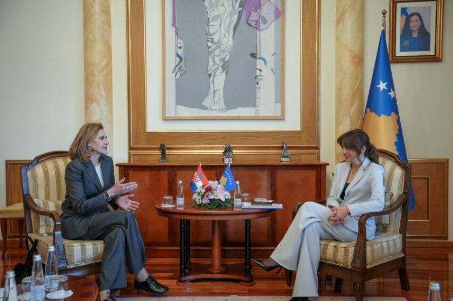 Haxhiu pret Ambasadoren e Kroacisë, përmendet bashkëpunimi