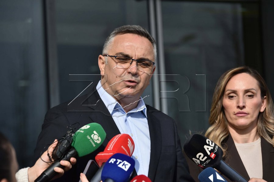 Besnik Tahiri dorëzon kërkesë në Ministrinë e Tregtisë për marrjen e masave urgjente për përballimin e situatës ekonomike në vend