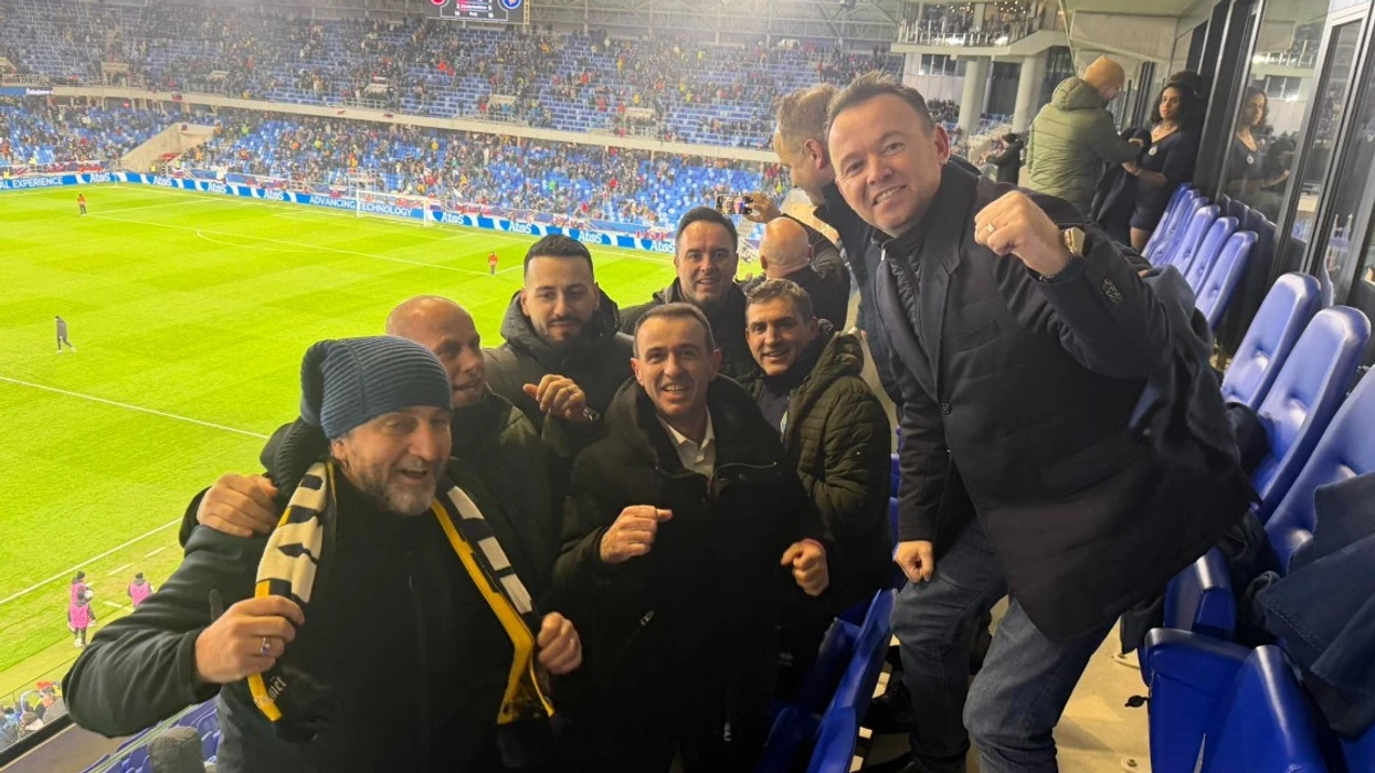 “Qiti paret kryeministër”, Përparim Rama bën shaka pas fitores historike të Kosovës