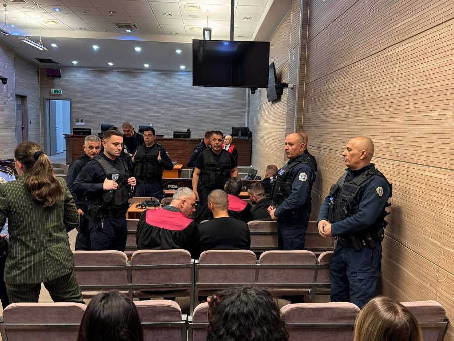 Nis seanca ndaj Naim Murselit dhe të tjerëve, të akuzuar për vrasjen e Liridona Ademajt