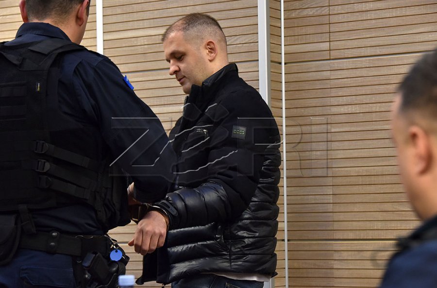 Naim Murseli thotë që s’e di si iu shkaktuan Liridonës lëndimet në dorën e majtë