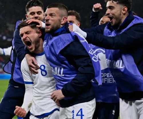 Sllovaki 3-4 Kosovë, notat e lojtarëve