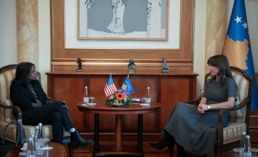 Haxhiu pret Prattipatin  flasin për zhvillimet politike