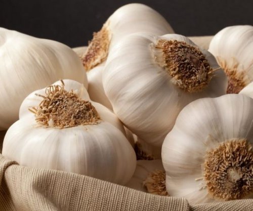 Vendosja e hudhrës nën jastëk ka përfitime befasuese