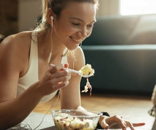 A duhet të hani para apo pas stërvitjes në mëngjes?
