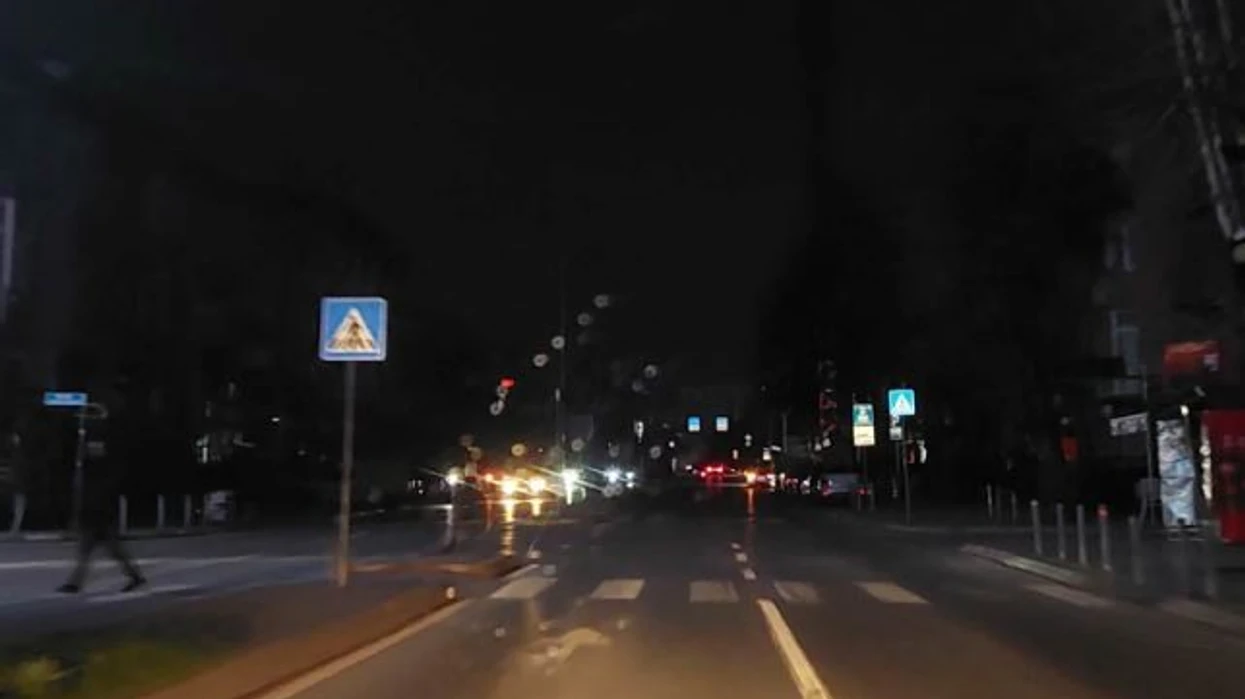 Disa lagje në Prishtinë mbesin pa energji për mbi nëntë orë, probleme edhe në trafik - KEDS-i pa përgjigje