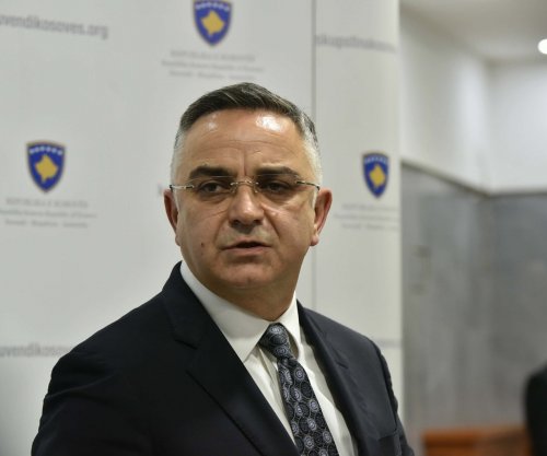 AAK-ja kërkon tryezë diskutimi për presidentin, refuzon formatin “një me një”