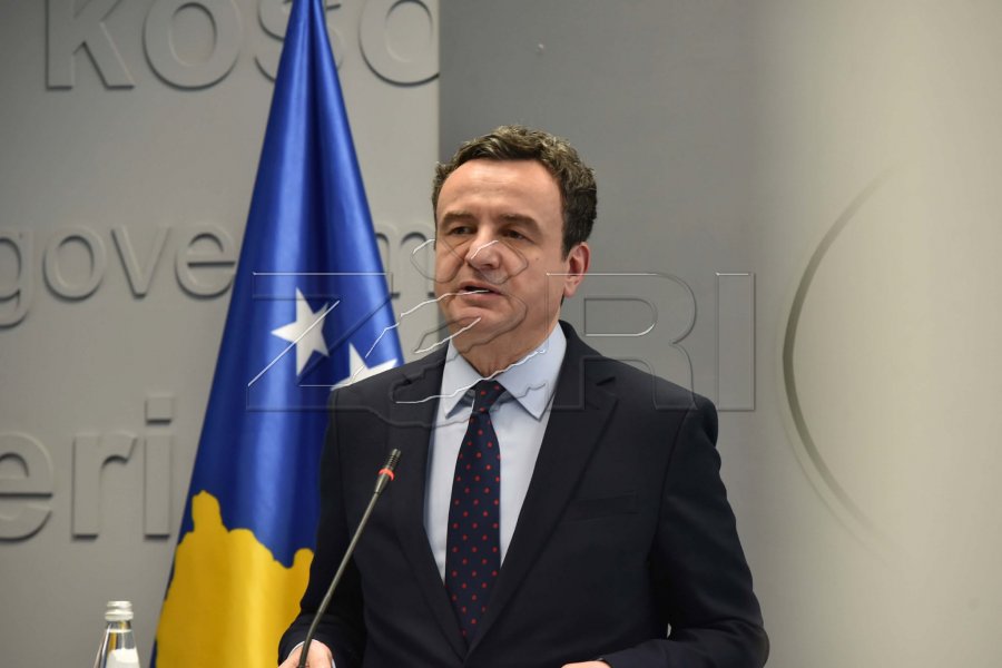 Kurti paralajmëron ligj për çmimet tavan  kundërshton propozimin për heqjen e TVSH së dhe akcizës për karburantet