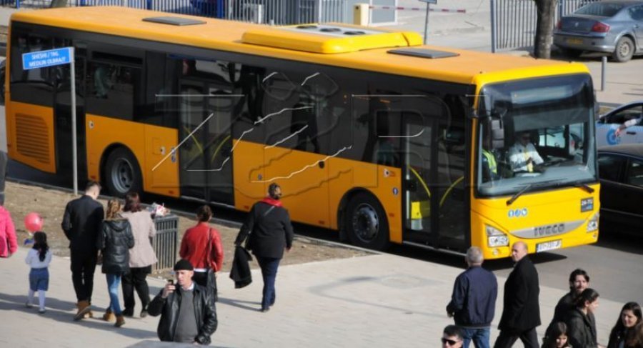 Ndeshja Kosovë   Turqi  shtohen linjat e autobusëve për në Aeroport dhe anasjelltas