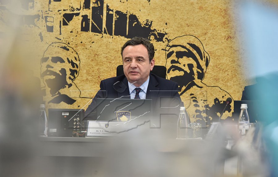 Dy orë diskutim, Kurti ndan detaje nga biseda me presidentin francez Emmanuel Macron