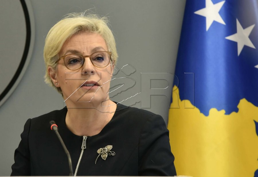 Gërvalla uron besimtarët e krishterë me rastin e festës së Pashkëve