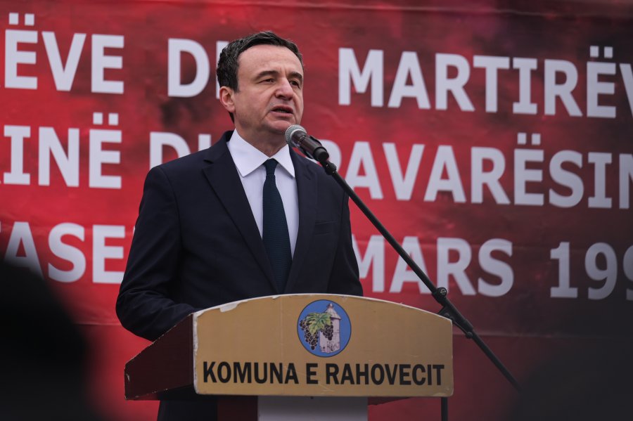 27 vjetori i masakrës së Pastaselit  Kurti merr pjesë në përkujtimin e të rënëve