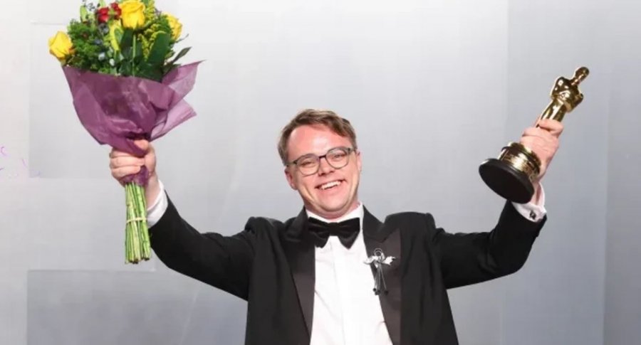 incident-ne-aeroport-zhduket-perkohesisht-cmimi-oscar-i-regjisorit-pavel-talankin