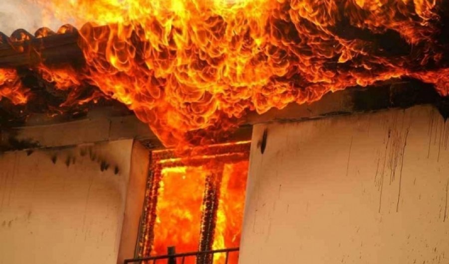 Shpërthen bombola e gazit  përfshihet nga zjarri një shtëpi në Prizren