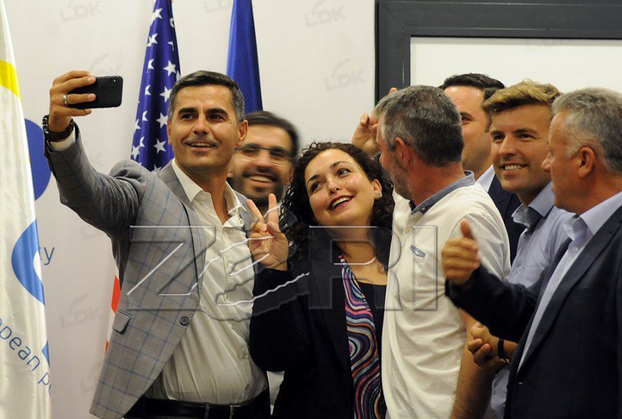 Tahiri konfirmon qëndrimin në krye të LDK-së së Vushtrrisë: Fitore bashkë me presidenten Osmani