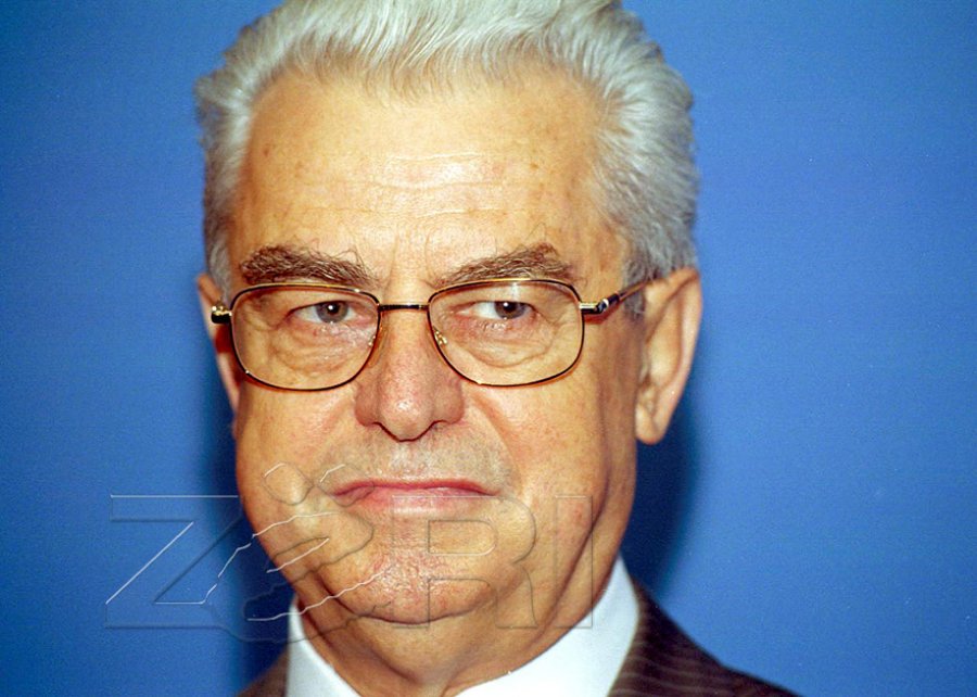 Ndahet nga jeta ish-kryetari i Kuvendit të Shqipërisë, Servet Pëllumbi