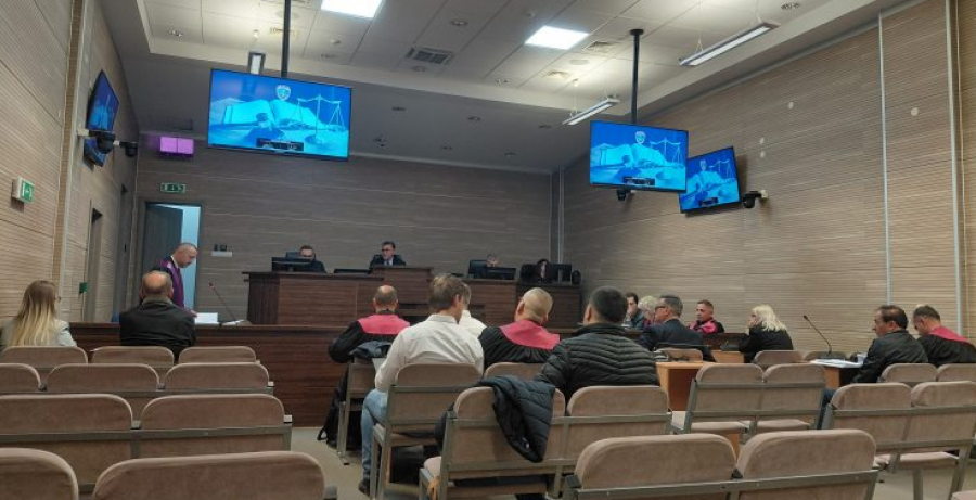 Në gjykimin në rastin “Toka 2”, dëshmitari deklaron se njëri i akuzuar e kishte kërcënuar me armë