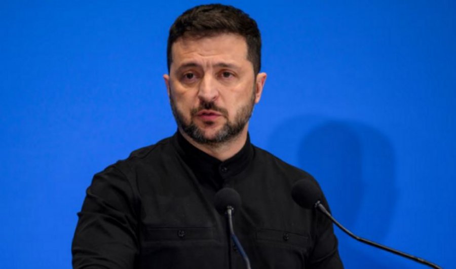 zelensky-sulmon-rusine-kerkojne-leje-nga-ne-per-paraden-dhe-me-pas-te-vazhdojne-te-vrasin-njerez