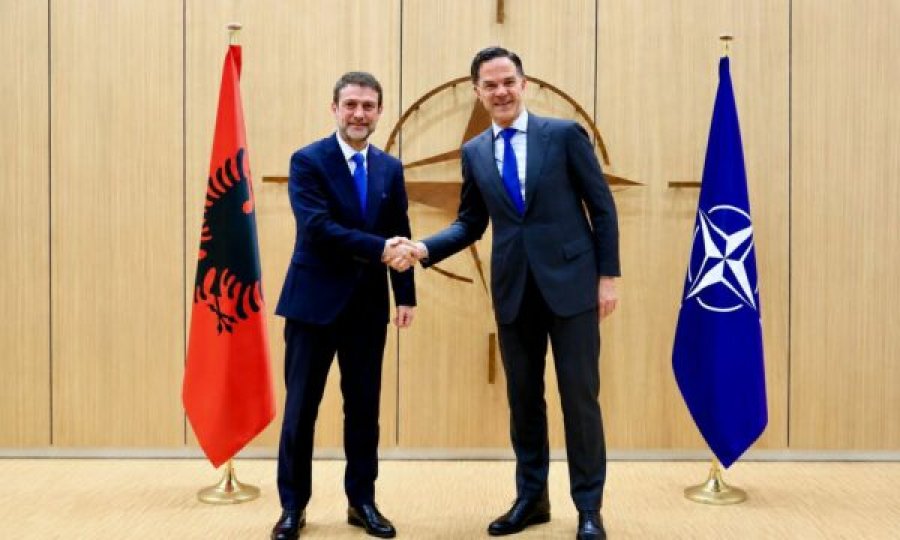 Hoxha në takim me Rutten  Prania e KFOR it në Kosovë mbetet thelbësore për stabilitetin e rajonit