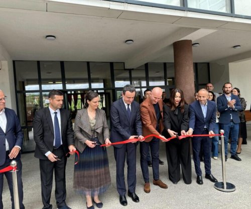 Kurti dhe Rizvanolli përurojnë projektin për renovimin e shkollave në Shtime