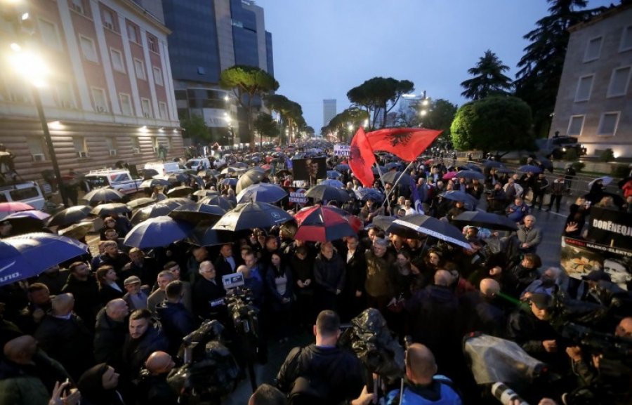 PD ja mban protestën kombëtare para Kryeministrisë