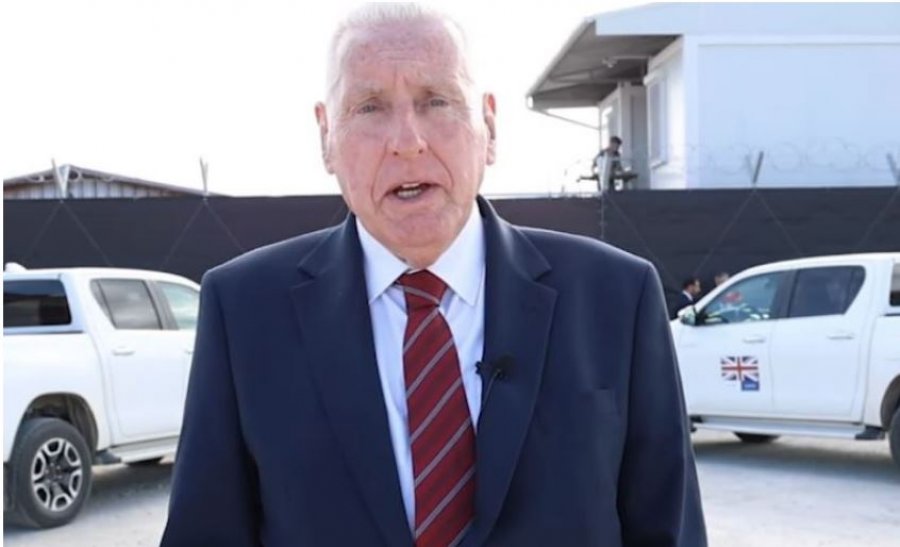 Ministri britanik i Mbrojtjes del me video mesazh  Ne jemi të përkushtuar ndaj sigurisë në Kosovë  video 