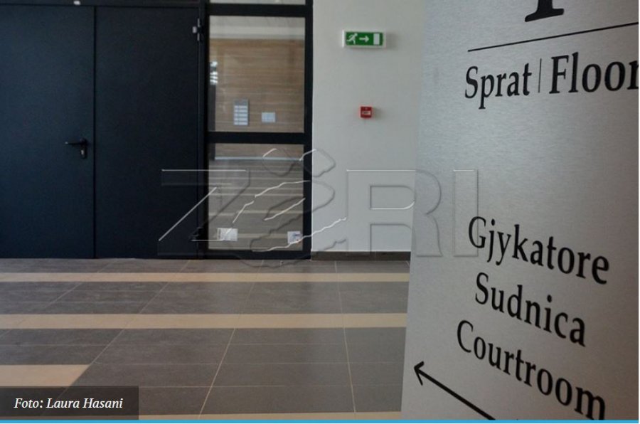 Aktakuzë në mungesë ndaj 21 personave për krime lufte, caktohet seanca fillestare, Gjykata ka një thirrje