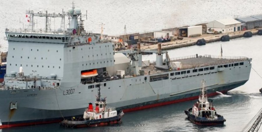 Britania dërgon anije luftarake në Lindjen e Mesme