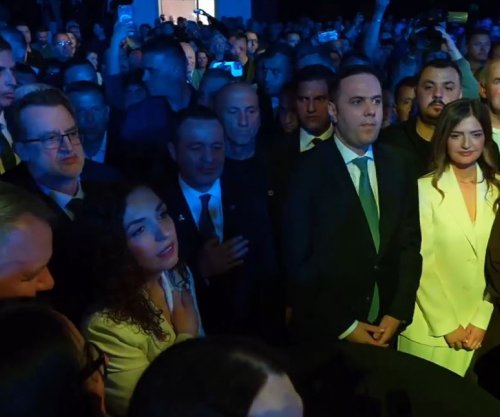 Abdixhiku dhe Osmani priten me brohoritje në “tubimin e bashkimit”