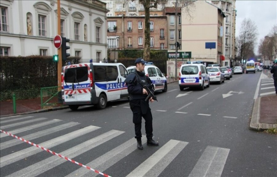 Të paktën 2 të vdekur, disa të plagosur pas një sulmi me armë në Francë