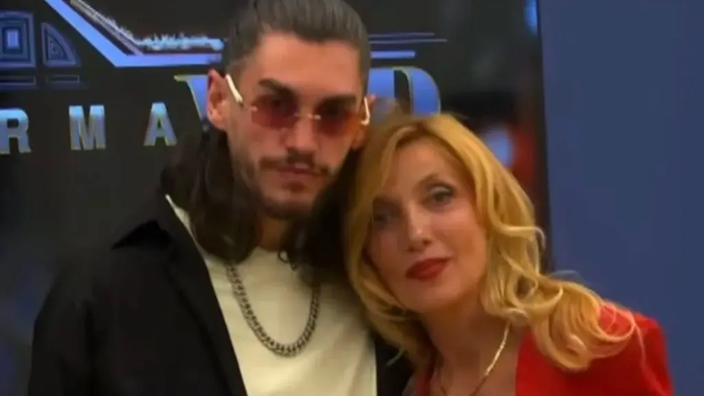 Fermerët hedhin dyshime se Moza ka ndjenja dashurie për Adin  poetja  Çfarë të keqe ka 