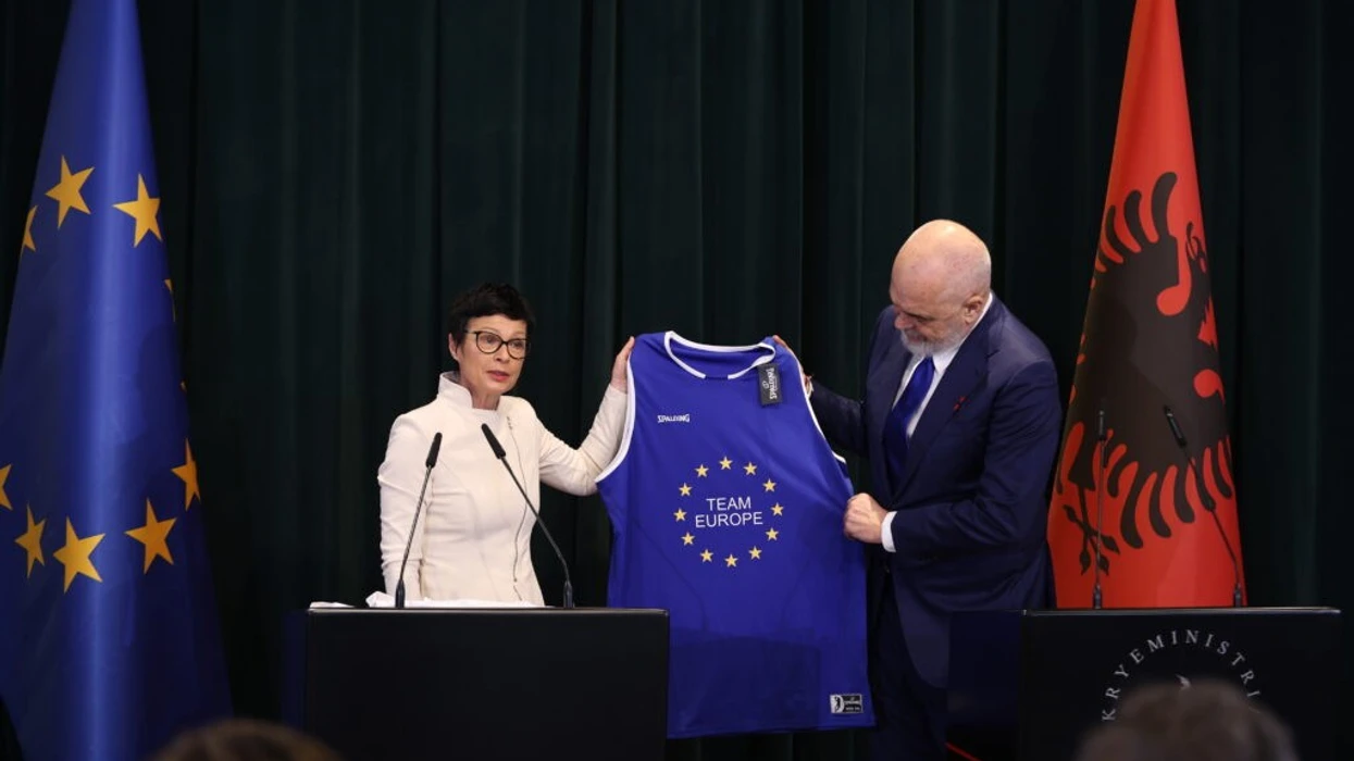 Kos  Shqipëria  basti im   integrimi në BE brenda mandatit tim