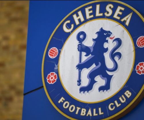 Chelsea vihet pas Maignanit, por Milani nuk dorëzohet lehtë