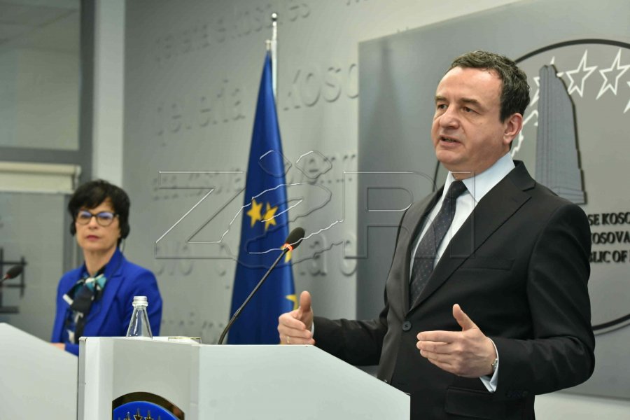 Kurti kërkon nga BE-ja statusin kandidat dhe hapjen e negociatave për Kosovën