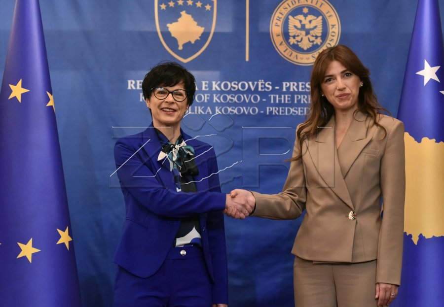Haxhiu pret në takim komisionaren për Zgjerim të BE-së, Marta Kos