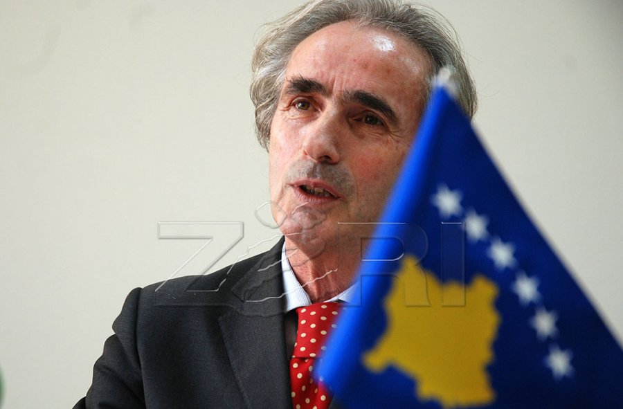 Vdes ish-ministri i Shëndetësisë, Alush Gashi