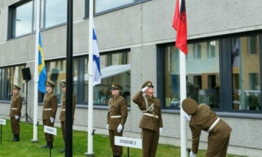 Shqipëria i bashkohet ekselencës së NATO s për mbrojtjen kibernetike