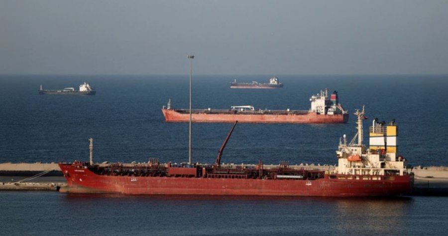 lufta-ne-iran-godet-eksportet-e-naftes-iraku-nxjerr-vetem-10-milione-fuci-permes-hormuzit