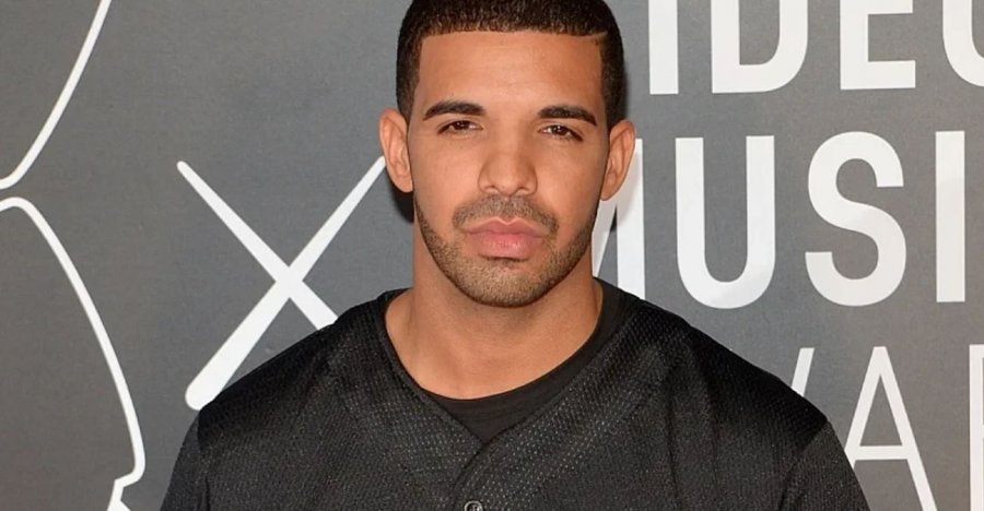 pasi-publikoi-tre-albume-brenda-nje-dite-drake-theu-tre-rekorde-ne-spotify