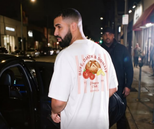 Dashuria e Drake për shqiptarët, bluza e tij flet shumë