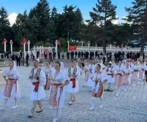 “Sofra Dardane” bashkon shqiptarët në Tropojë