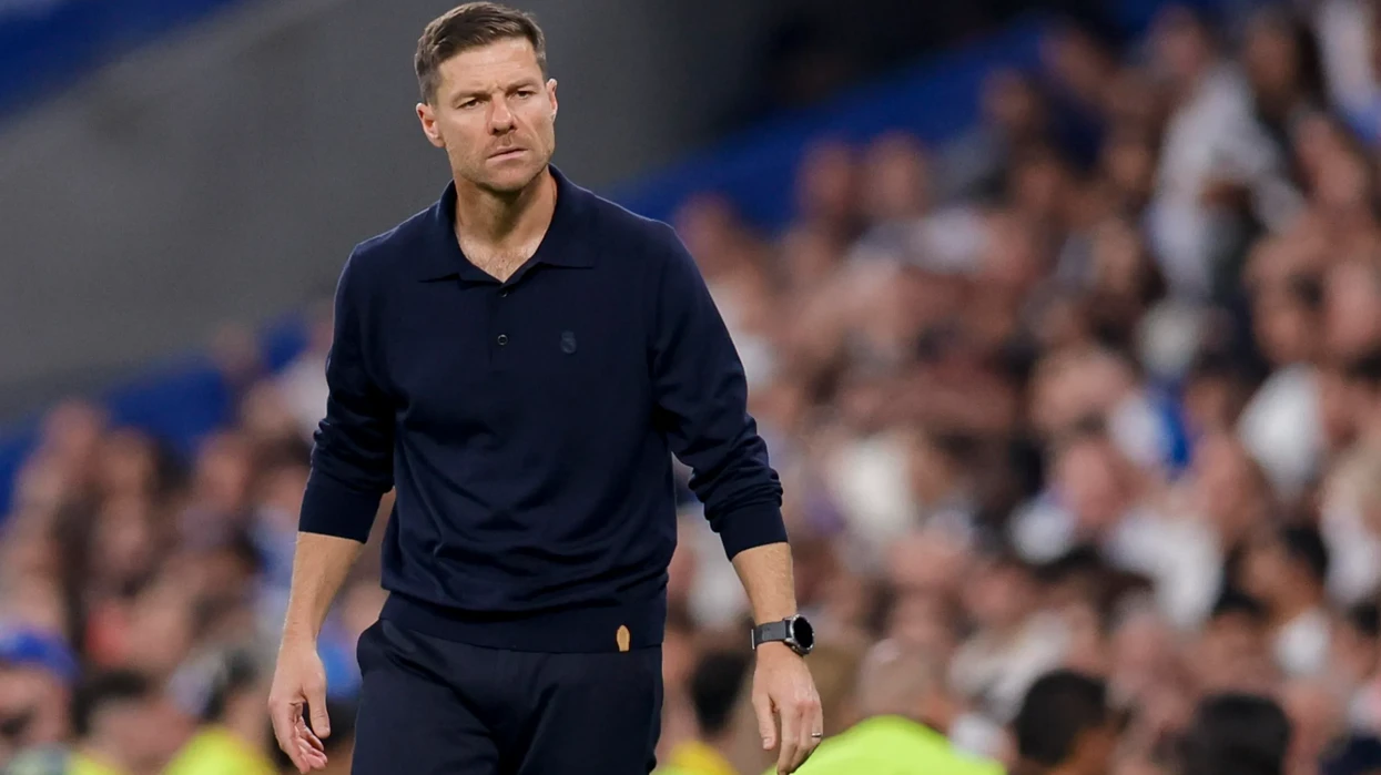 Xabi Alonso flet pas emërimit te Chelsea  Nder për mua  tani të fitojmë trofe