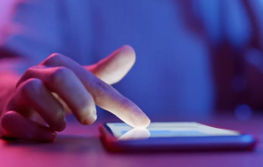 Studim i ri për ndikimin e rrezatimit të telefonave mobil në shëndet